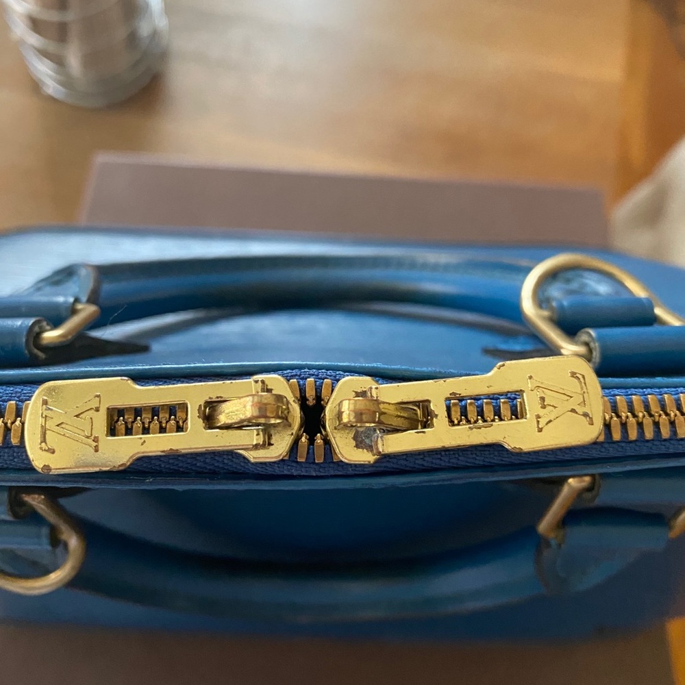 Alma PM Louis Vuitton BAG - Picture 3 of 7
